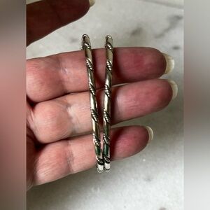 Elegant Silver Twisted set of 2 bracelets